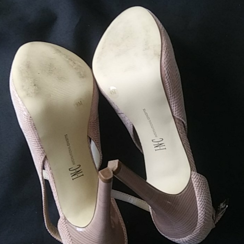 🚨Recent Price Drop🚨INC International Concepts Lucey Women’s Heels - Picture 5 of 8